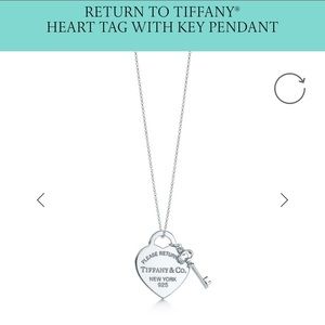 Return to Tiffany Heart Tag with Key Pendant.